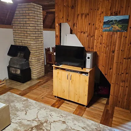 Дом отдыха Planinski Vrh *